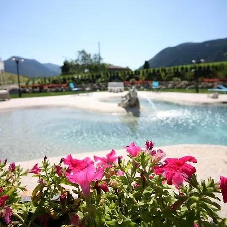 Hotel Ristorante La Bussola *